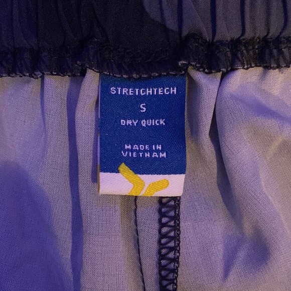 OLD NAVY Camouflage Joggers - Picture 2 of 4